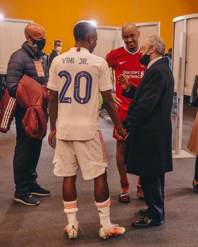 1618500835532045139.jpg EyaKXApXMAAqjon.jpg