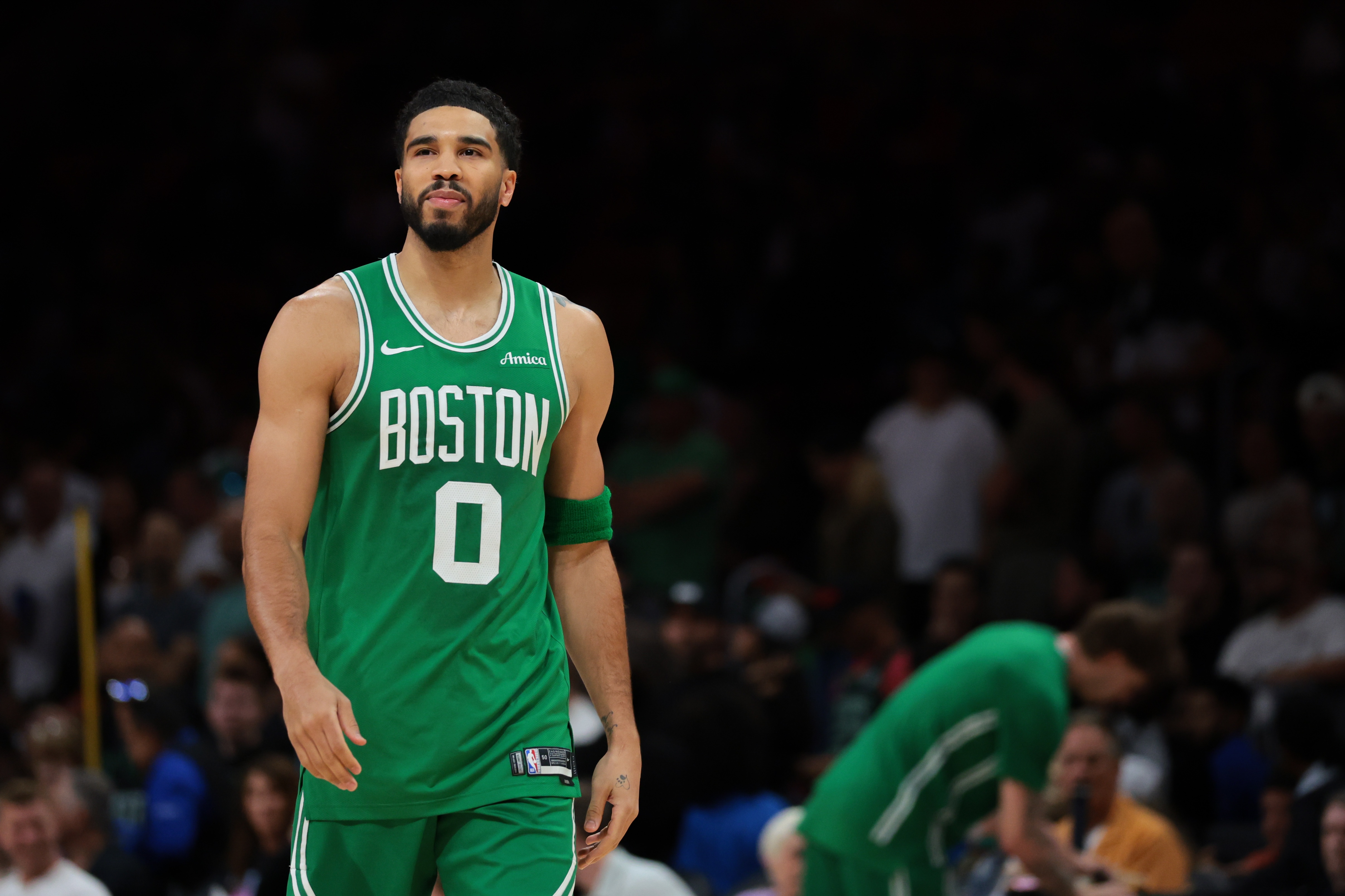 开云体育-马祖拉：塔图姆场上判断很棒 他在慢慢找回比赛状态做得很好